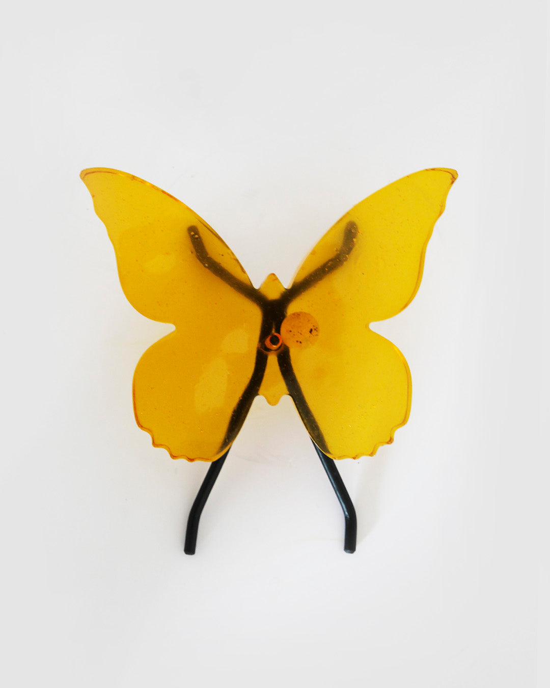 Escultura Mariposa pequeña / Artista Luisa Tres