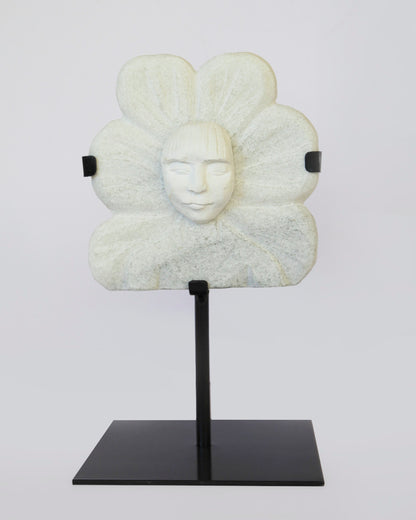 Esculturas flores / Artista Arianka López
