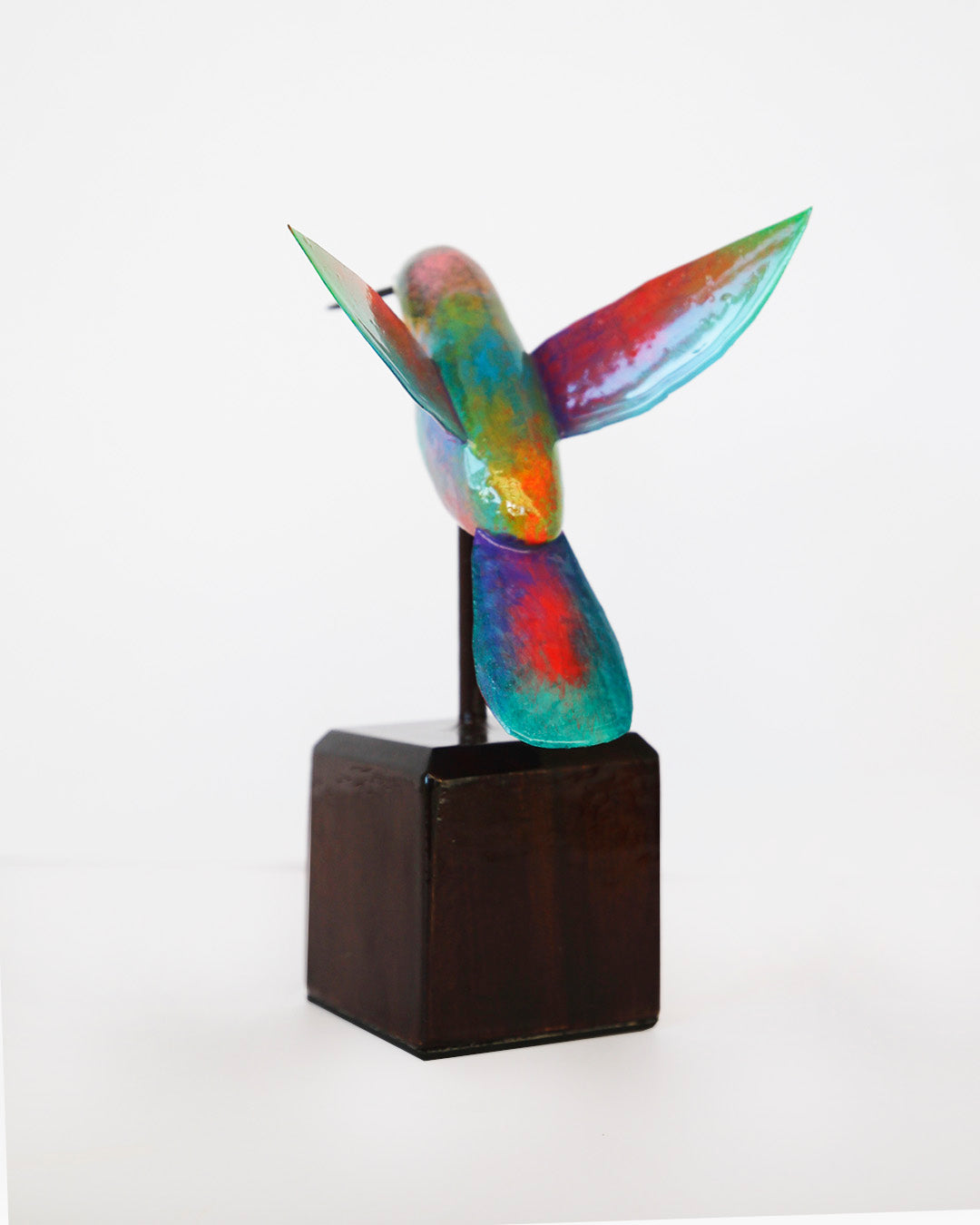 Escultura pequeña Colibrí / Artista David Ordoñez