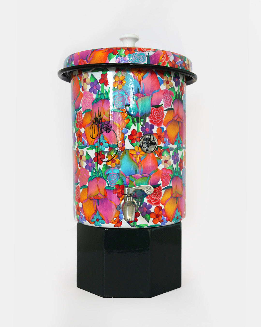 Ecofiltro intervenido / Artista David Ordoñez