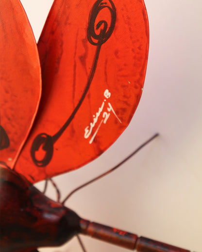 Escultura Libélula grande / Artista Eliú Bautista