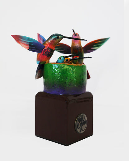 Escultura Nido de Colibríes / Artista David Ordoñez